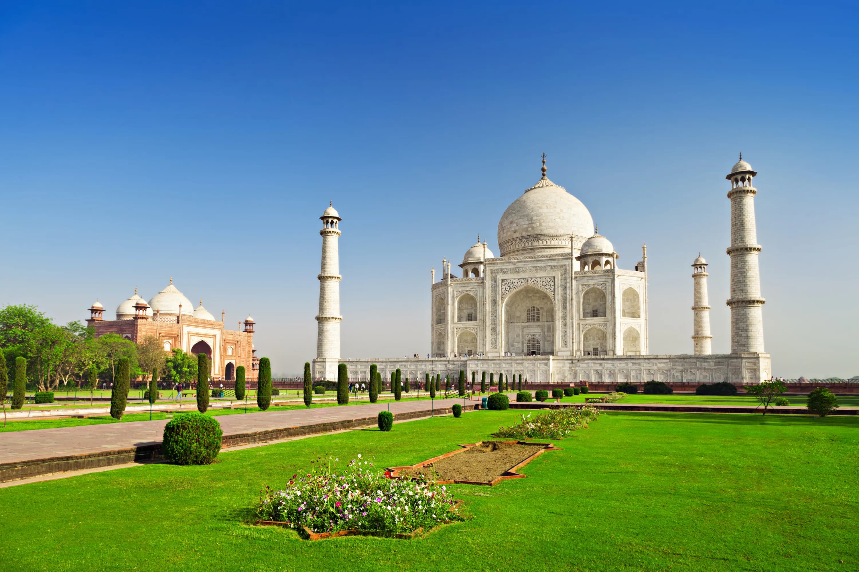 2 Days Luxury Golden Triangle Tour by BMW/Mercedes